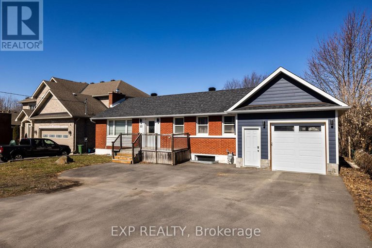 28561738/35-withrow-avenue/meadowlandsst-claire-gardens/ottawa/ontario/K2G2H7_1
