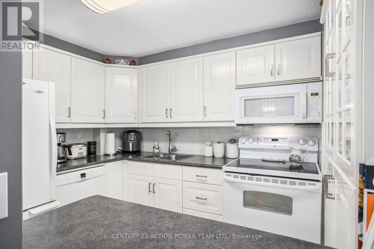 28788004/314-915-elmsmere-road/beacon-hill-south/ottawa/ontario/K1J8H8_9