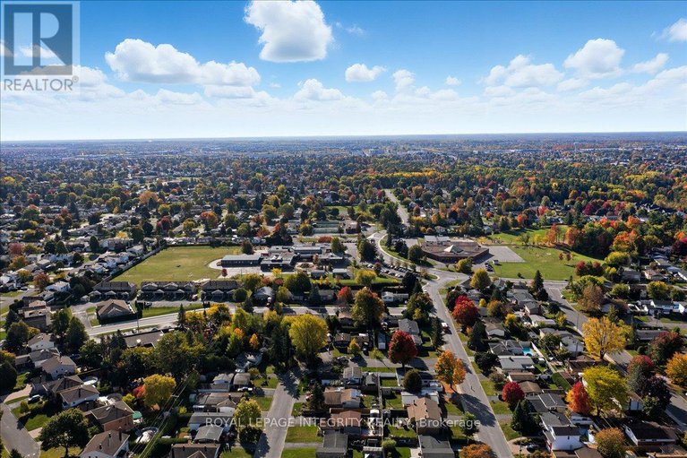 28978669/1406-bouton-dor-way/bilberry-creekqueenswood-heights/ottawa/ontario/K1E3L3_48