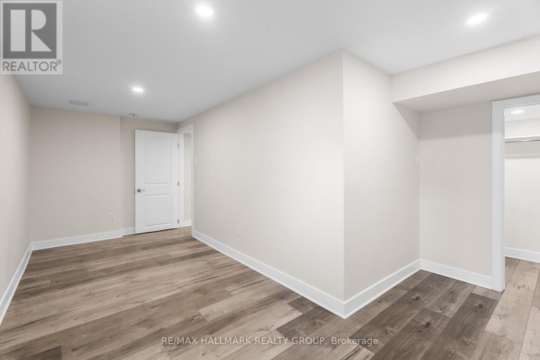28325913/2788-pimlico-crescent/emerald-woodssawmill-creek/ottawa/ontario/K1T2A8_26