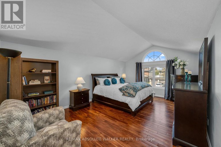 28341940/1901-montereau-avenue/chapel-hill/ottawa/ontario/K1C5W9_18
