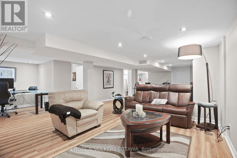28849819/1278-cheverton-avenue/alta-vista/ottawa/ontario/K1H7P6_25