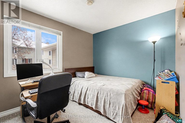 29172010/49-128-rushford-private/hunt-club-parkgreenboro/ottawa/ontario/K1T3C5_19