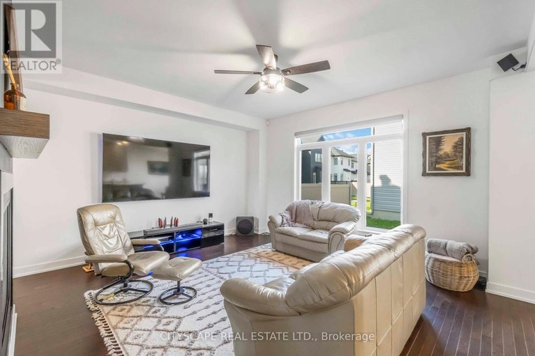 29634385/617-kenabeek-terrace/riverside-southgloucester-glen/ottawa/ontario/K4M0B3_7