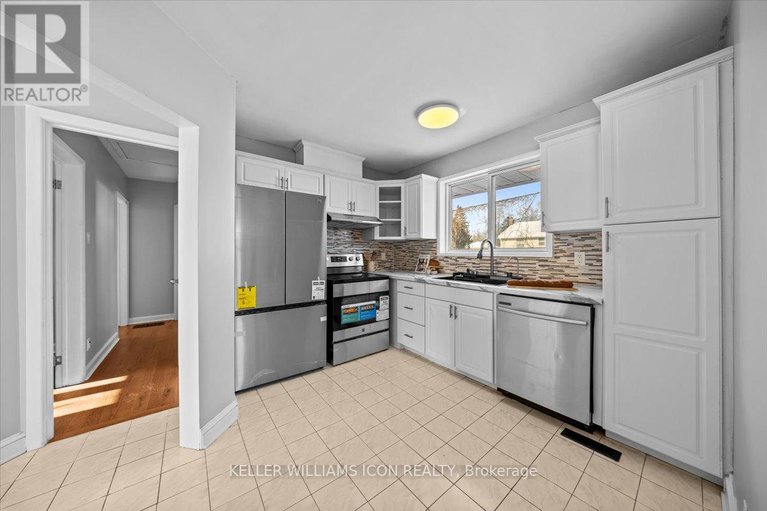 29275190/45-epworth-avenue/meadowlandsst-claire-gardens/ottawa/ontario/K2G2L8_16