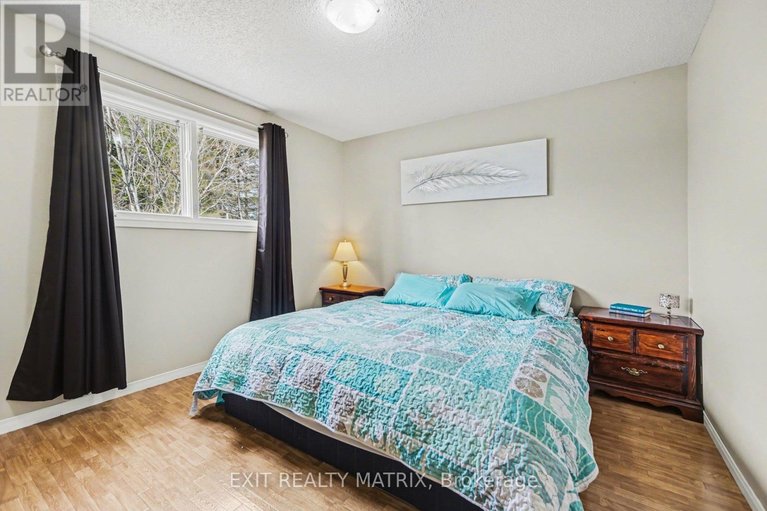 29597745/60-charles-street/north-stormont-finch-twp/north-stormont/ontario/K0A1R0_16