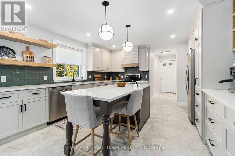 29397822/910-bolton-road/north-grenville-twp-kemptville-south/north-grenville/ontario/K0G1N0_20