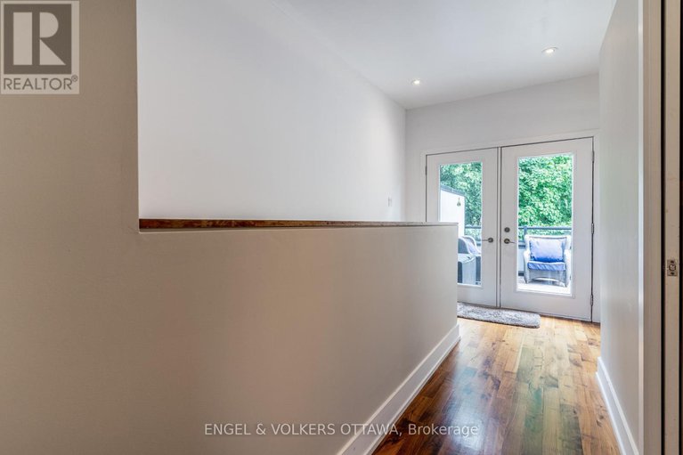 28447274/82-pretoria-avenue/glebe/ottawa/ontario/K1S1W9_37