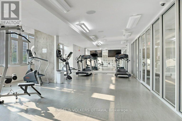 28174198/1204-201-parkdale-avenue/mechanicsville/ottawa/ontario/K1Y1E8_33