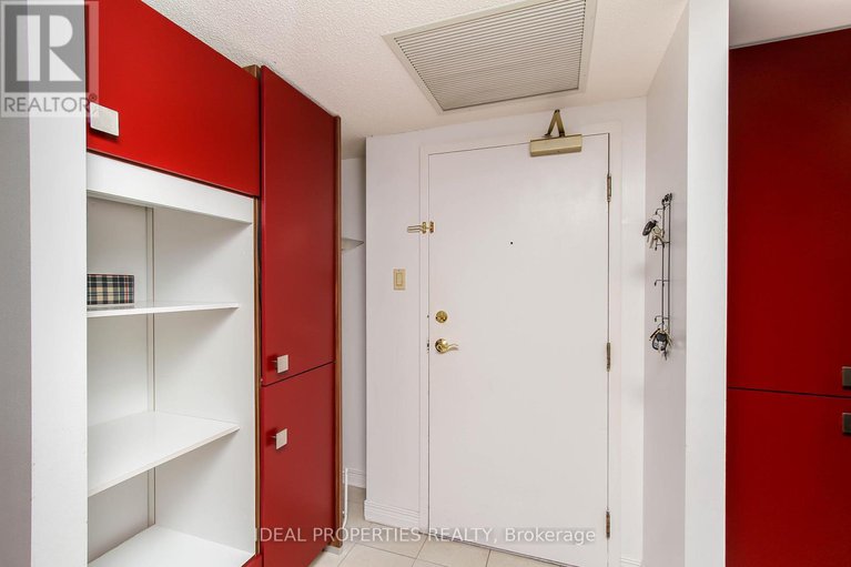 28573644/809-100-grant-carman-drive/borden-farmstewart-farmcarleton-heightsparkwood-hills/ottawa/ontario/K2E8B8_10