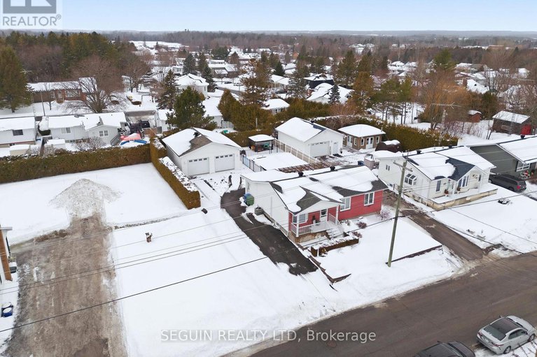 28998190/114-stanley-avenue/vankleek-hill/champlain/ontario/K0B1R0_3