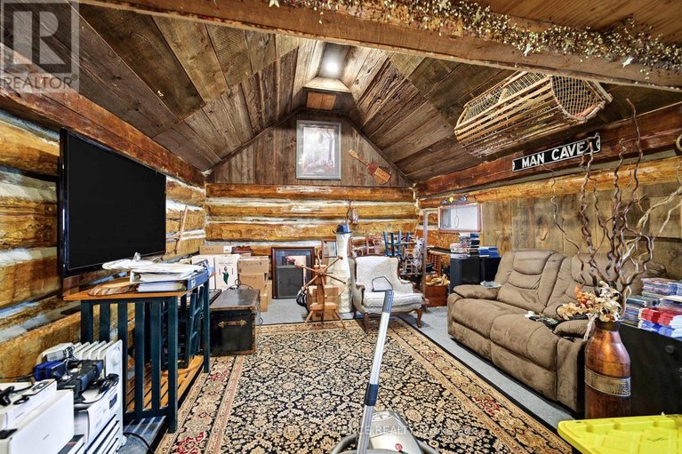 29528770/6588-tree-haven-road/south-glengarry-charlottenburgh-twp/south-glengarry/ontario/K0C2E0_36