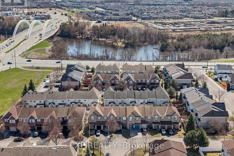 29629372/359-bakewell-crescent/strandherd/ottawa/ontario/K2G7E9_2