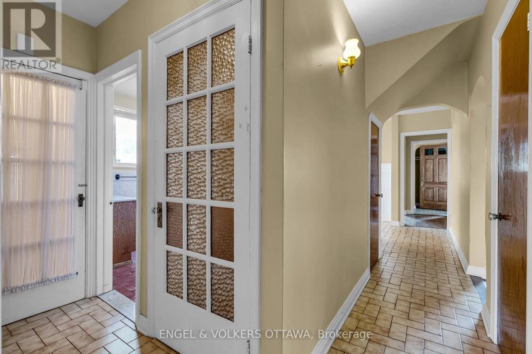 28581364/522-cambridge-street-s/west-centre-town/ottawa/ontario/K1S4J3_19