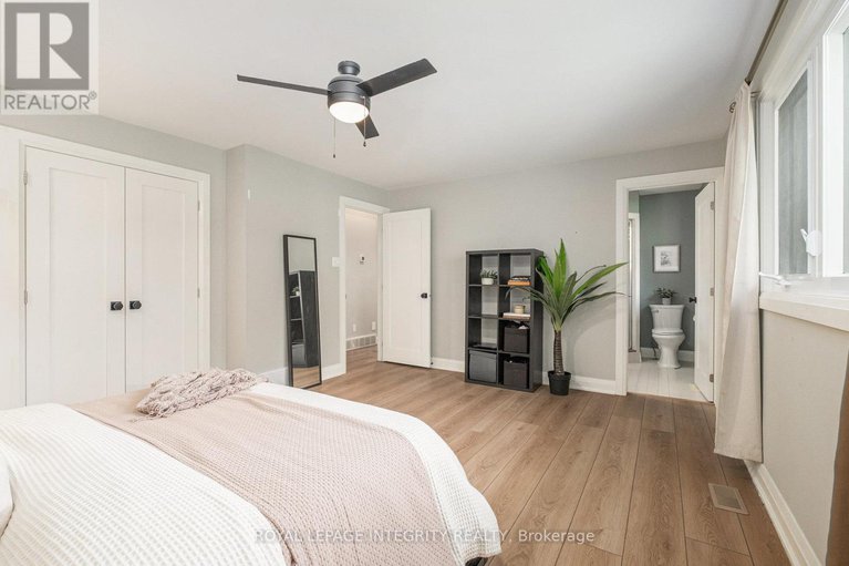 29270053/1843-rideau-road/riverside-south/ottawa/ontario/K1X1E1_20