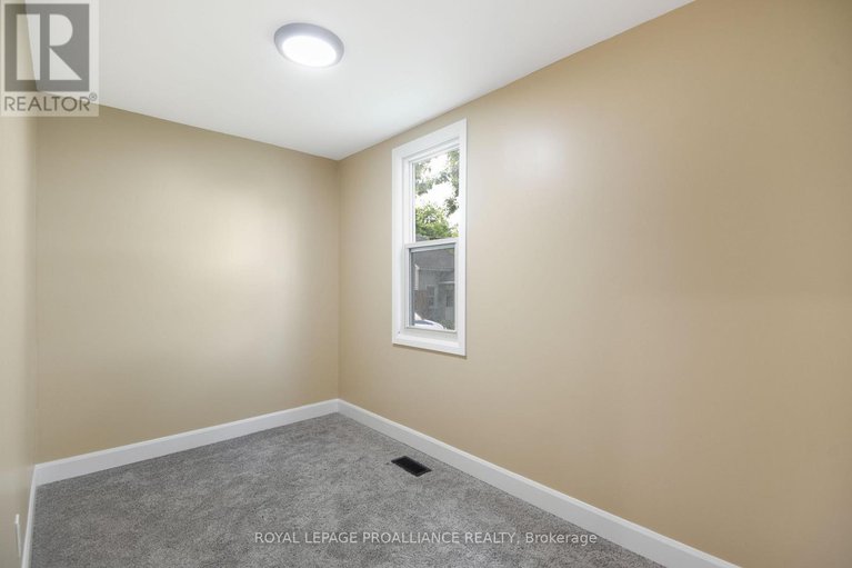 28482324/11-broadway-avenue/brockville/brockville/ontario/K6V1T9_27