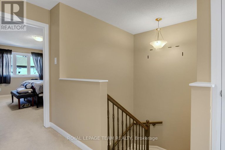 28859980/545-decoeur-drive/avalon-west/ottawa/ontario/K4A5G7_17