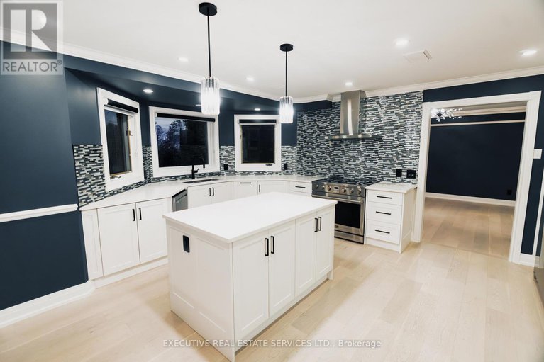 28478516/141-kerry-hill-crescent/dunrobin-shores/ottawa/ontario/K0A1T0_17