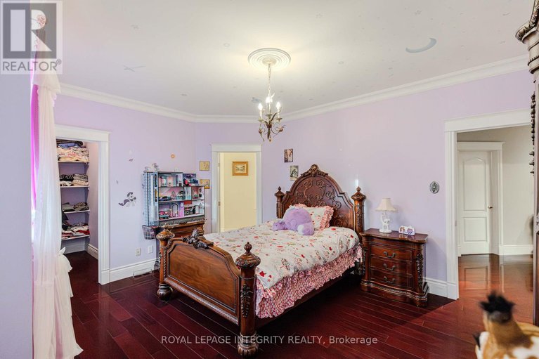 28879207/5884-earlscourt-crescent/manotick-east-to-manotick-station/ottawa/ontario/K4M1K2_38