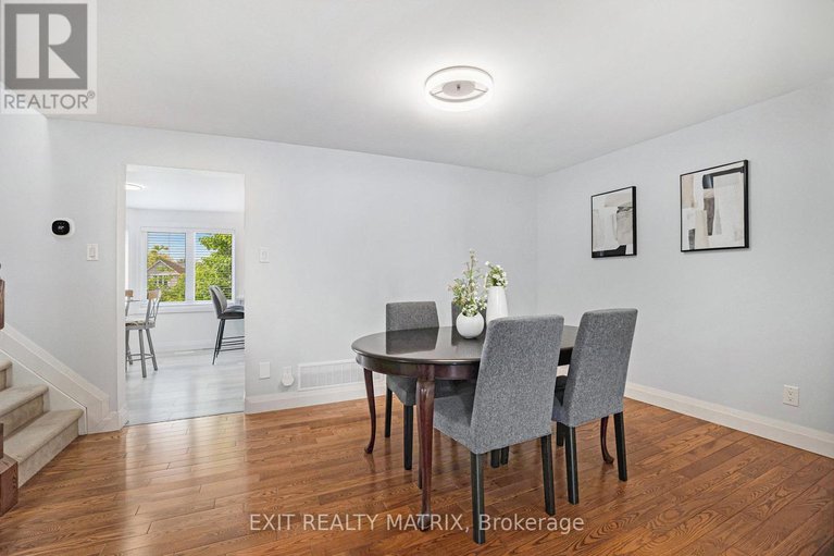 28425812/23-weybridge-drive/cedargrovefraserdale/ottawa/ontario/K2J4A1_15