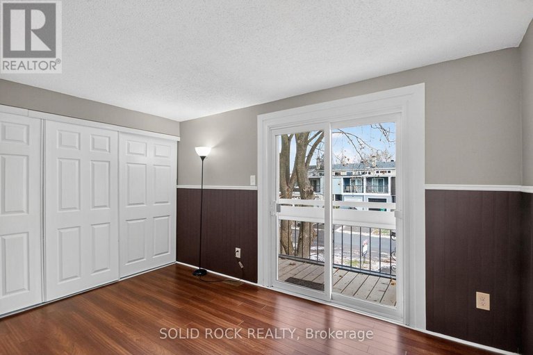 29150060/44-tybalt-crescent/westcliffe-estates/ottawa/ontario/K2H8J5_12