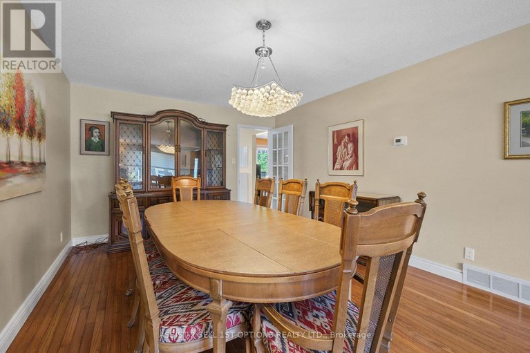28876727/20-colfax-street/craig-henrywoodvale/ottawa/ontario/K2G0W5_6