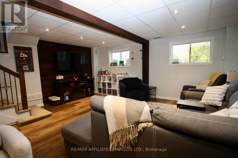 29073398/19663-william-street/south-glengarry-charlottenburgh-twp/south-glengarry/ontario/K0C2J0_15