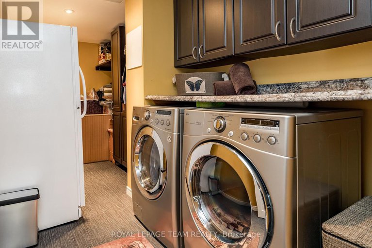 28462571/19-turtle-point-private/morgans-grantsouth-march/ottawa/ontario/K2K3P1_35