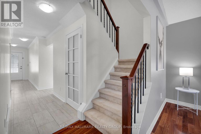 29397624/17-glenmoriston-avenue/glencairnhazeldean/ottawa/ontario/K2L2S3_16