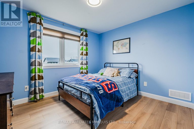 29124010/2-meadow-lane/long-sault/south-stormont/ontario/K0C1R0_28