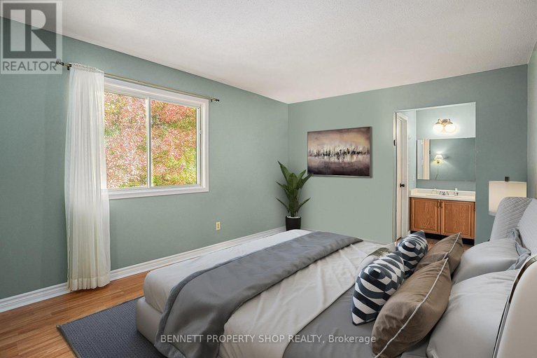 28998987/1717-des-perdrix-crescent/orleanssunridge/ottawa/ontario/K1C5B5_9
