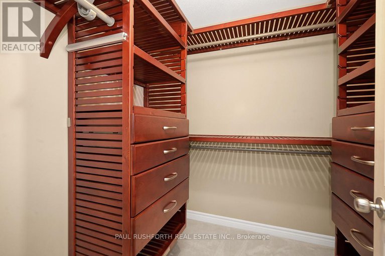 29002640/131-montmorency-way/avalon-east/ottawa/ontario/K4A0J2_16