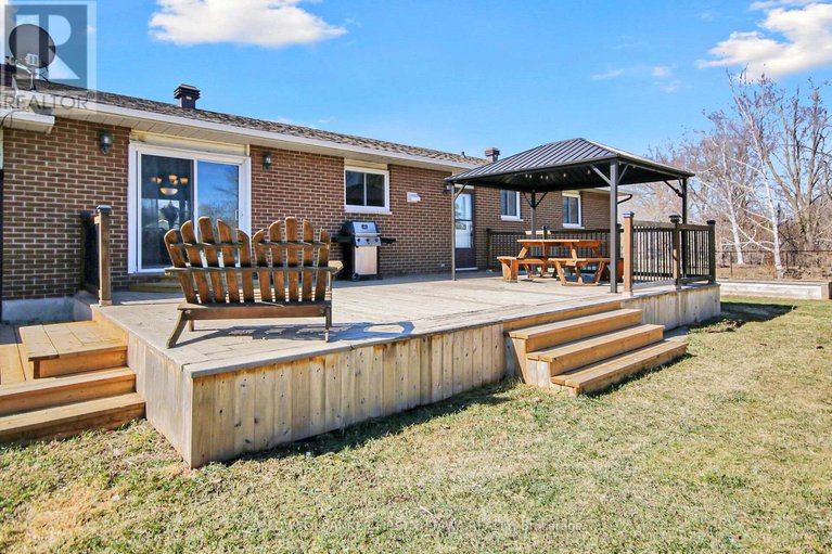 28129909/2313-edward-kidd-crescent/north-gower/ottawa/ontario/K0A2T0_25