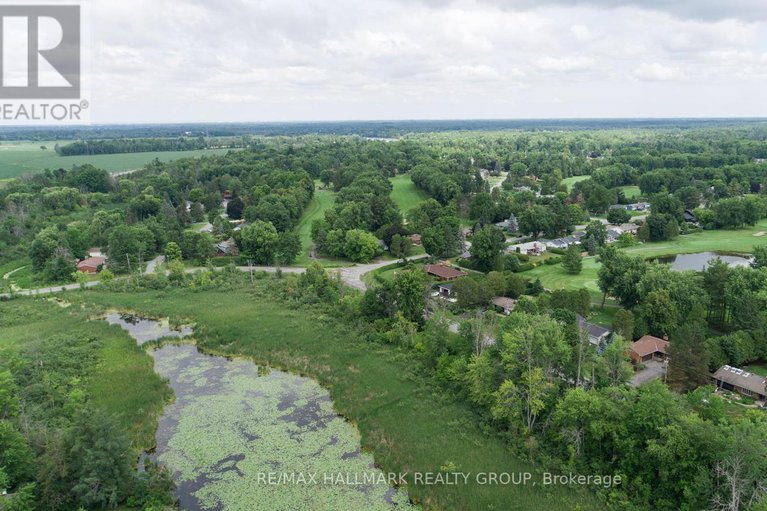 28588248/1307-fairway-drive/manotick-east-to-manotick-station/ottawa/ontario/K4M1B3_34