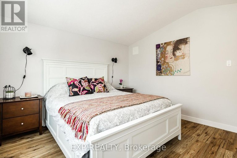 29612594/2196-plesser-street/elmvale-acresurbandale/ottawa/ontario/K1G2X3_19