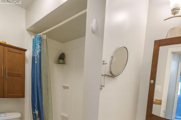 28764343/5b-762-st-andre-drive/hiawatha-parkconvent-glen/ottawa/ontario/K1C4S7_15