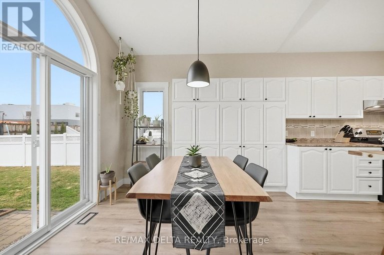 29615367/2669-chamberland-street/town-of-rockland/clarence-rockland/ontario/K4K0A5_13