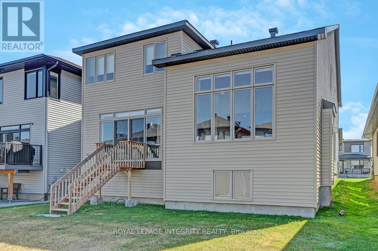 28778492/275-ginebik-way/blossom-parkkemp-parkfindlay-creek/ottawa/ontario/K1X0H5_47