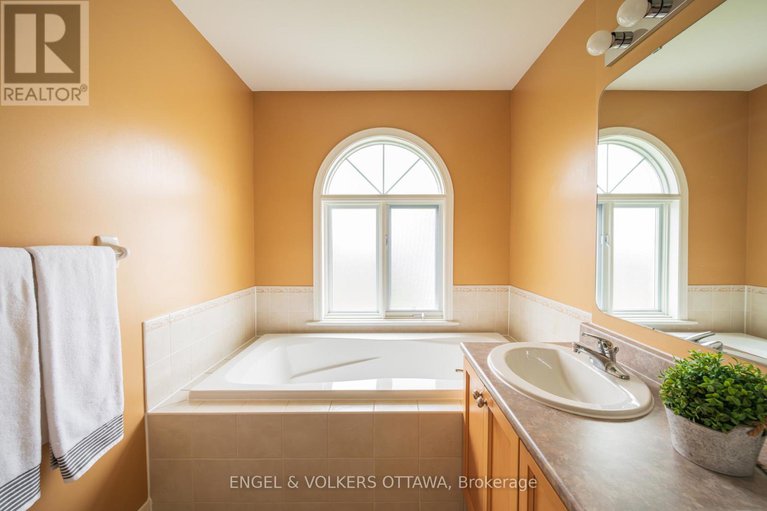 28273894/4293-green-gables-lane/riverside-southgloucester-glen/ottawa/ontario/K1V1S4_33