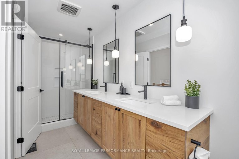 28718708/80-dagmar-avenue/vanier/ottawa/ontario/K1L5T4_29