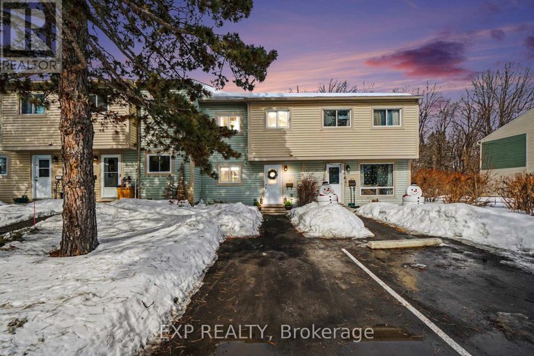 29426960/185-teal-crescent/chatelaine-village/ottawa/ontario/K1E2C3_24