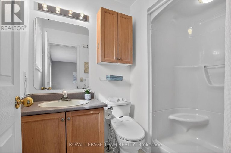 29460136/21-baton-court/katimavik/ottawa/ontario/K2L4C8_32