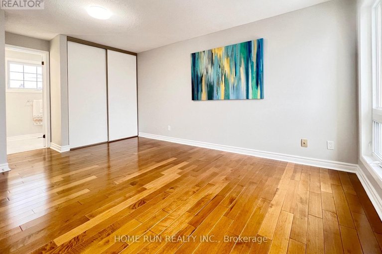 29584160/184-pinetrail-crescent/centrepointe/ottawa/ontario/K2G5B8_17