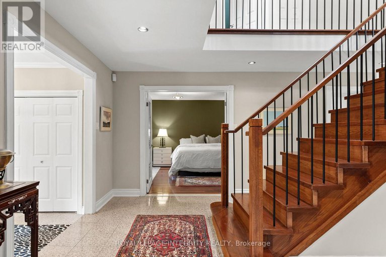 29370428/6-marchbrook-circle/rural-kanata-central/ottawa/ontario/K2W1A1_11