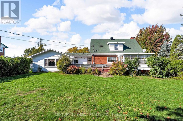 28960052/94-columbia-avenue/long-sault/south-stormont/ontario/K0C1P0_39