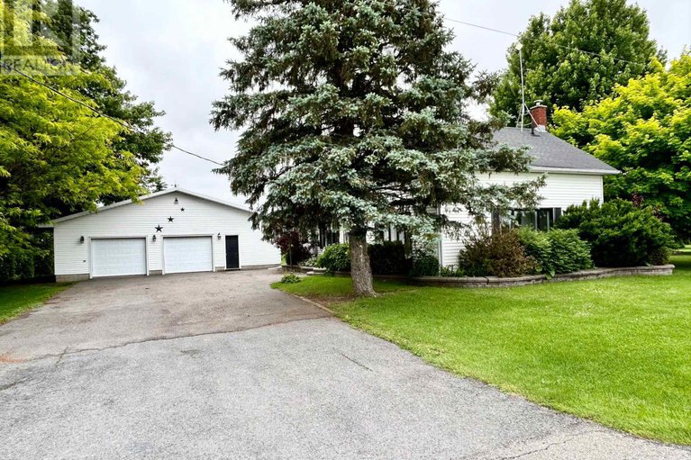 28771764/11908-toyeshill-road/south-dundas-matilda-twp/south-dundas/ontario/K0C2H0_5