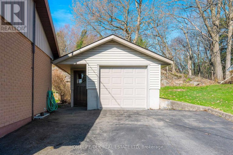 29657921/10-oak-crescent/brockville/brockville/ontario/K6V5R6_9