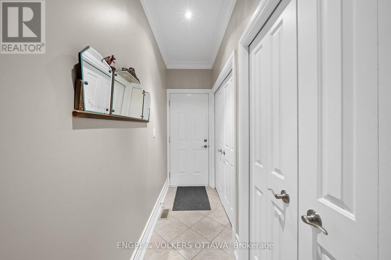 29642089/6370-emerald-links-drive/greely/ottawa/ontario/K4P1M4_31