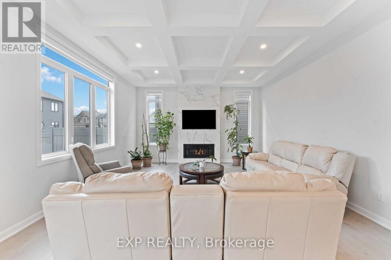 28553790/700-coast-circle/mahogany-community/ottawa/ontario/K4M0N2_10