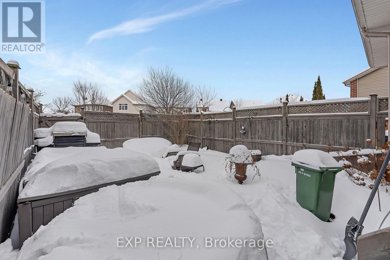 29324936/268-eye-bright-crescent/riverside-southgloucester-glen/ottawa/ontario/K1V2K7_41